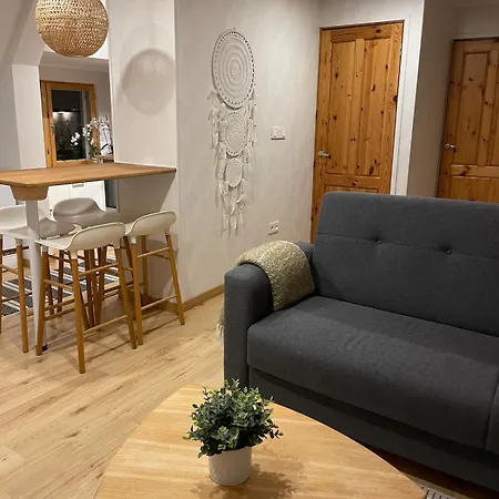 Cozy 1 Bedroom With Balcony & Views Apartment Tallinn